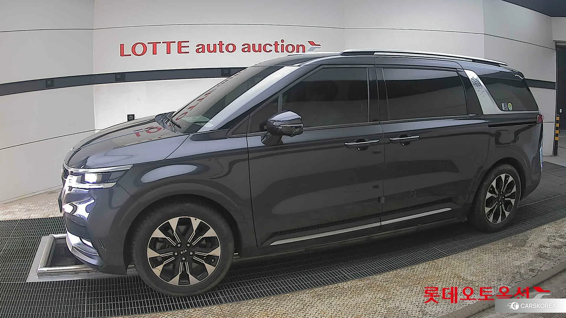 Kia Carnival 2021 Другое из Кореи, фото 3