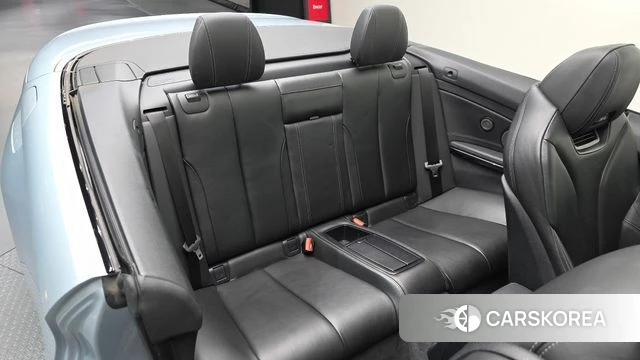 BMW M4 (F82) 2018 Светло-серебряный цвет из Кореи, фото 3