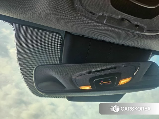 Hyundai The New Avante (CN7) 2024 Белый из Кореи, фото 3