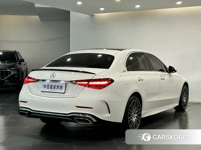 Mercedes-Benz Class C 2023 Белый из Китая, фото 3