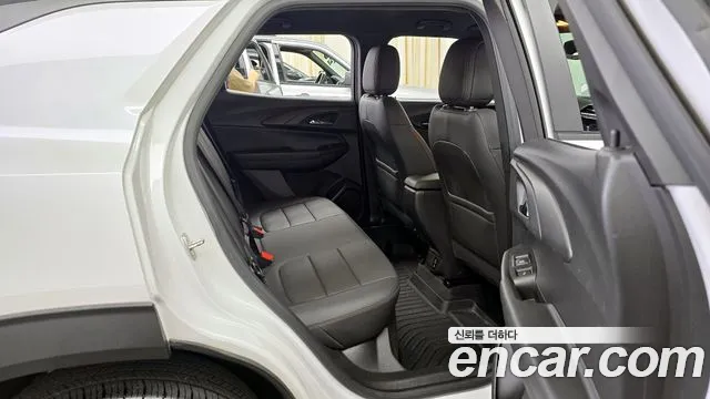 Chevrolet (GM Daewoo) Trailblazer 2021 Белый из Кореи, фото 3