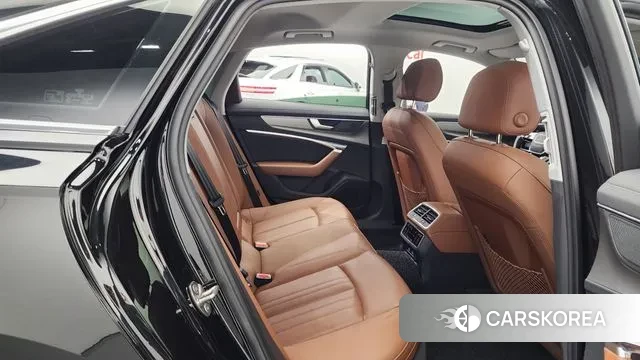 Audi A6 (C8) 2022 Черный из Кореи, фото 3