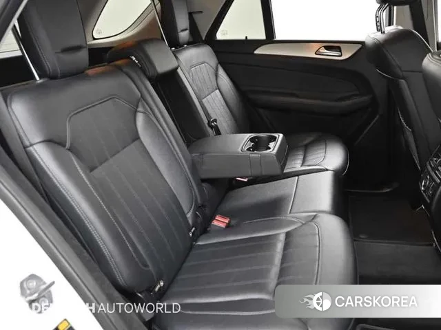 Mercedes-Benz GLE - Class W166 2018 Белый из Кореи, фото 3