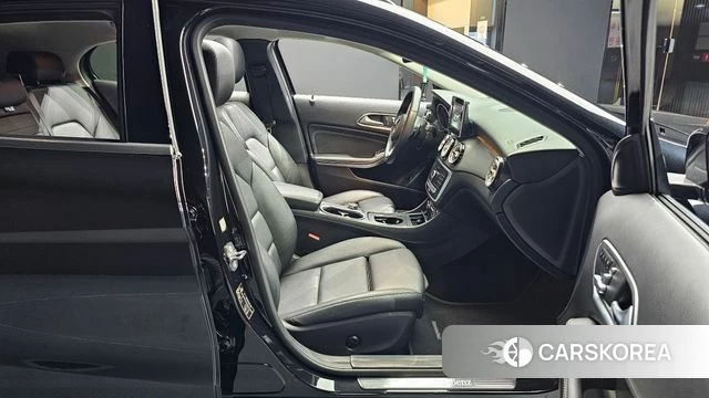 Mercedes-Benz GLA-Class X156 2019 Черный из Кореи, фото 3