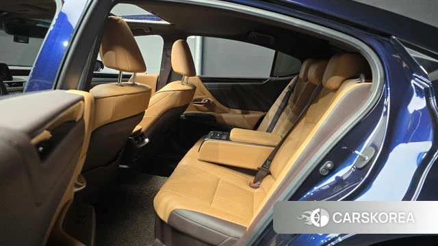 Lexus ES300h 7th generation 2021 Синий из Кореи, фото 3