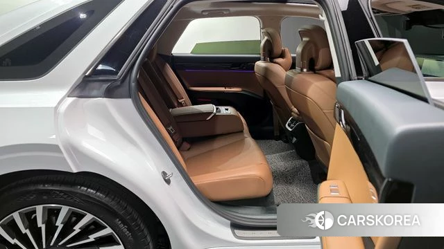 Hyundai Grandeur (GN7) 2023 Белый из Кореи, фото 3