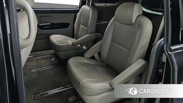 Kia The New Carnival 2019 Серый из Кореи, фото 3