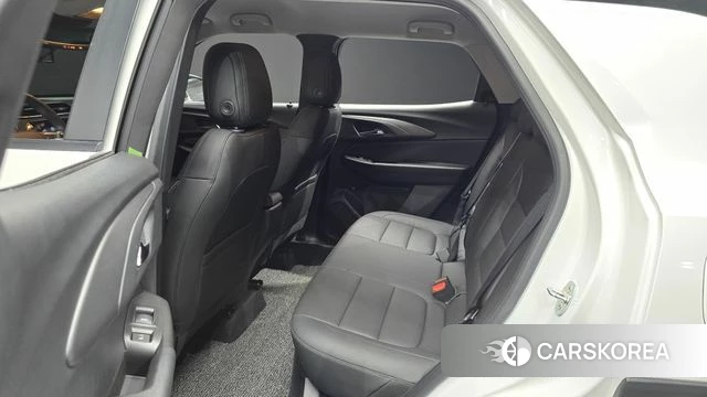Chevrolet (GM Daewoo) Trailblazer 2022 Белый из Кореи, фото 3