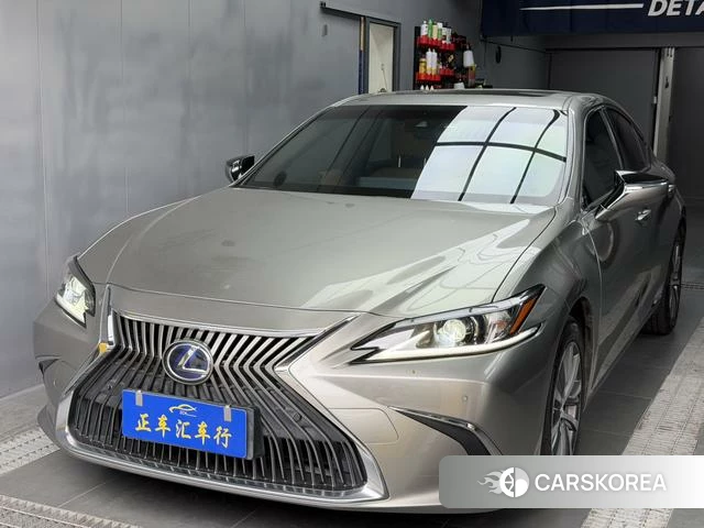 Lexus ES 2021 Шампань из Китая, фото 3