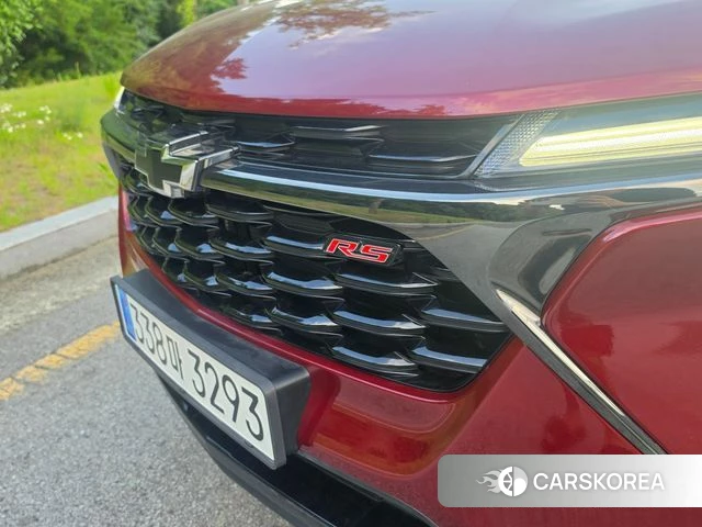 Chevrolet (GM Daewoo) Trax Crossover 2023 Красный из Кореи, фото 3
