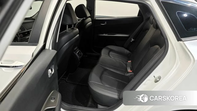 Kia The New K5 2nd generation 2019 Белый из Кореи, фото 3