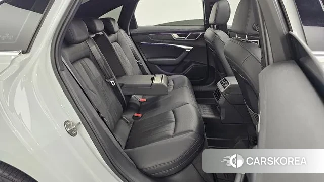 Audi A6 (C8) 2020 Белый из Кореи, фото 3