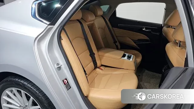 Kia K7 Premier Hybrid 2020 Серебряный из Кореи, фото 3