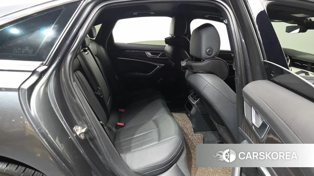 Audi A6 (C8) 2021 Серый из Кореи, фото 3