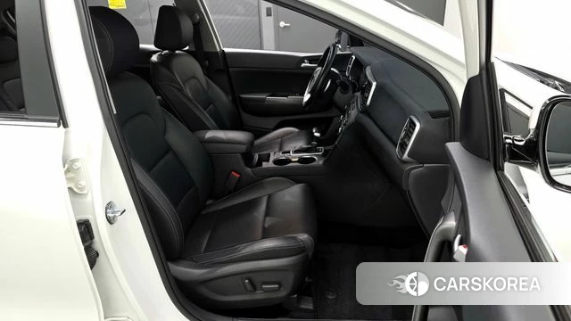 Kia Sportage The Bold 2021 Белый из Кореи, фото 3