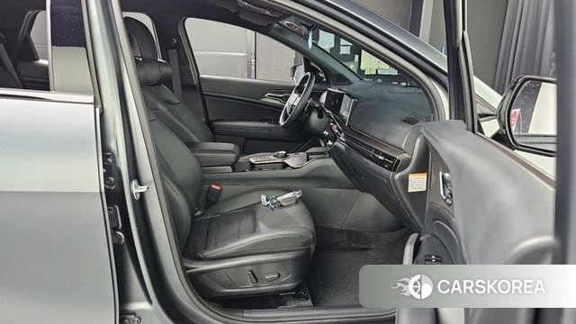 Kia The New Sportage 5th Generation Hybrid 2025 Серый из Кореи, фото 3