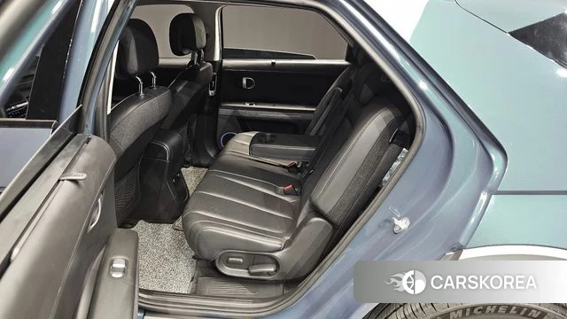 Hyundai Ionic 5 2023 Светло-серебряный цвет из Кореи, фото 3