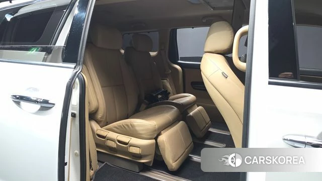 Kia The New Carnival 2019 Белый из Кореи, фото 3