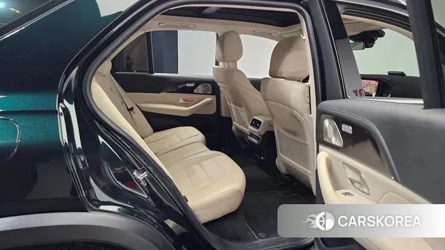 Mercedes-Benz GLE-Class W167 2021 Темно-зеленый из Кореи, фото 3