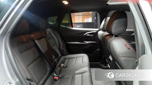 Chevrolet (GM Daewoo) Trax Crossover 2025 Серебряный из Кореи, фото 3