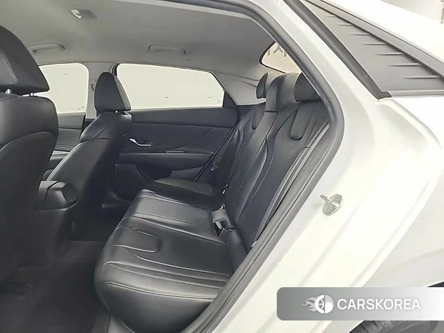 Hyundai Avante (CN7) 2021 Белый из Кореи, фото 3
