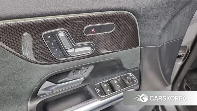 Mercedes-Benz GLA - Class H247 id 2885732 из Кореи 3