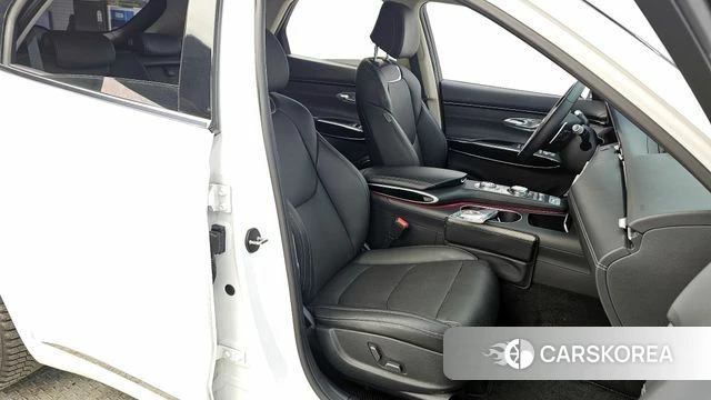 Genesis GV70 2022 Белый из Кореи, фото 3