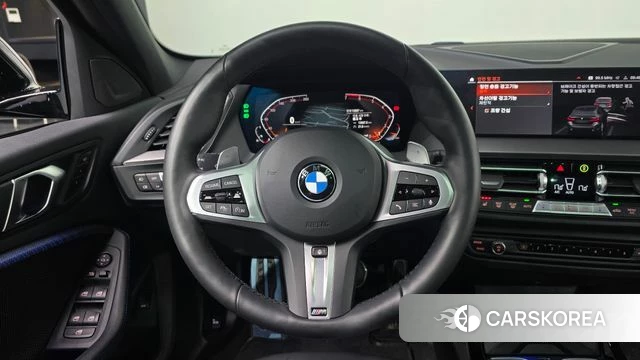 BMW 1 Series (F40) 2024 Черный из Кореи, фото 3