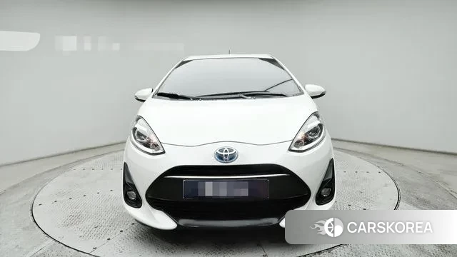 Toyota Prius C 2018 Белый из Кореи, фото 3