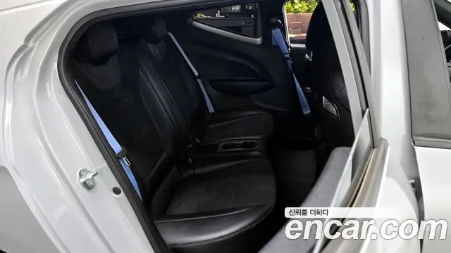 Hyundai Veloster (JS) 2020 Серебристо-серый из Кореи, фото 3