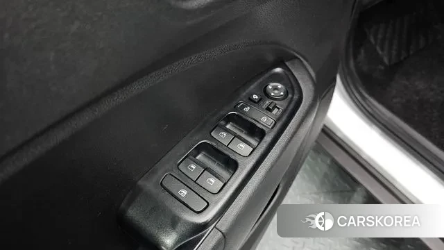 Hyundai Venue 2019 Белый из Кореи, фото 3