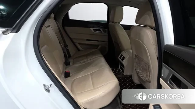 Jaguar XF (X260) 2018 Белый из Кореи, фото 3