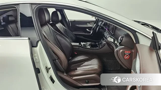 Mercedes-Benz CLS-Class C257 2020 Белый из Кореи, фото 3