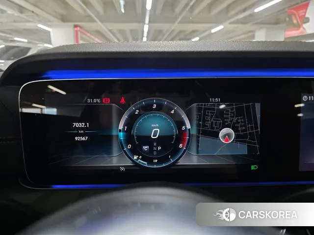 Mercedes-Benz E-Class W213 2018 Белый из Кореи, фото 3