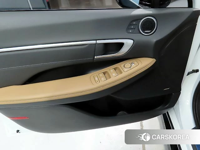 Hyundai Sonata (DN8) 2021 Белый из Кореи, фото 3