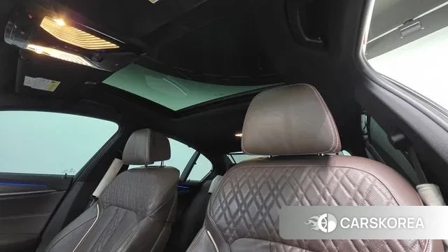 BMW 5 Series (G30) 2020 Черный из Кореи, фото 3