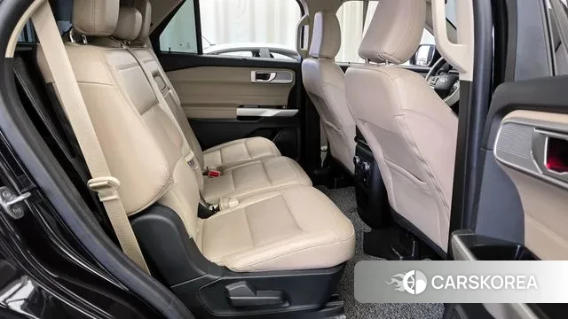 Ford Explorer 6th Generation 2021 Черный из Кореи, фото 3