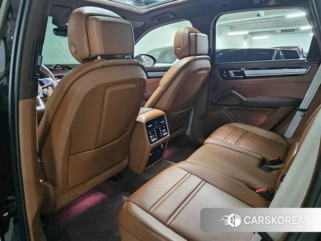 Porsche Cayenne (PO536) 2023 Черный из Кореи, фото 3