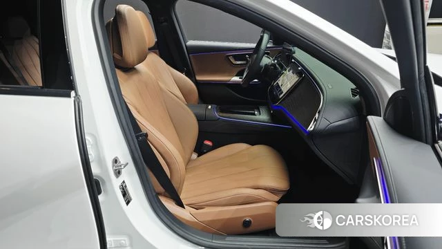 Mercedes-Benz E-Class W214 2025 Белый из Кореи, фото 3