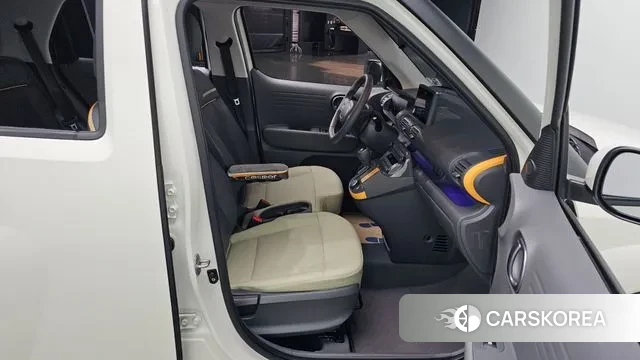 Hyundai Casper 2023 Белый из Кореи, фото 3