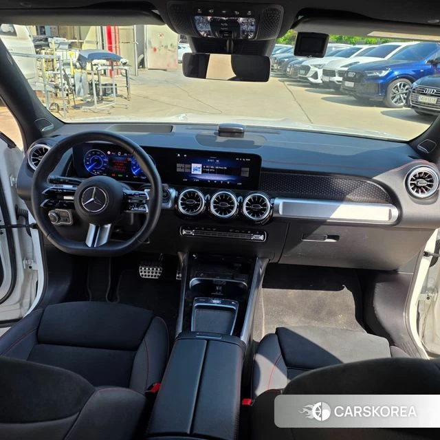 Mercedes-Benz EQB X243 2024 Белый из Кореи, фото 3