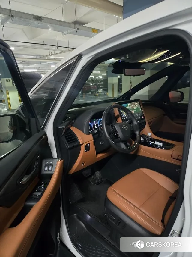 Toyota Alphard 4th Generation 2024 Белый из Кореи, фото 3