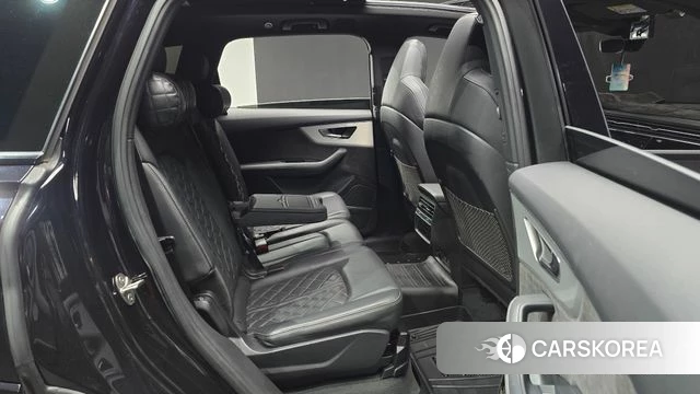 Audi Q7 (4M) 2021 Черный из Кореи, фото 3