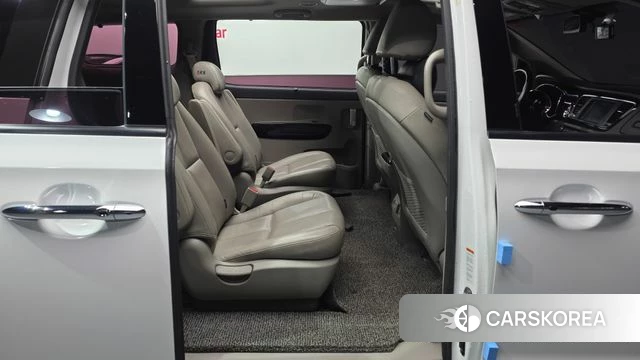 Kia The New Carnival 2018 Белый из Кореи, фото 3