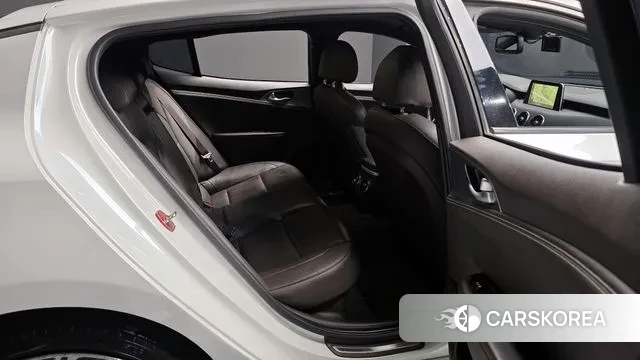 Kia Stinger 2019 Белый из Кореи, фото 3