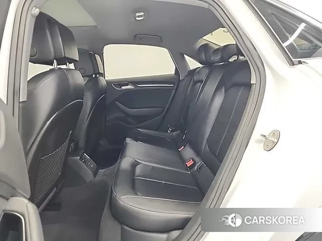 Audi New A3 2018 Белый из Кореи, фото 3