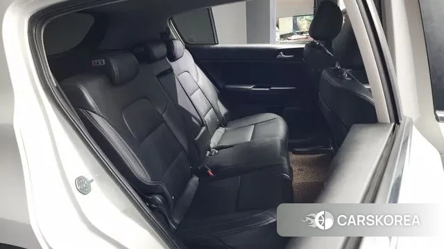 Kia Sportage 4th Generation 2018 Белый из Кореи, фото 3