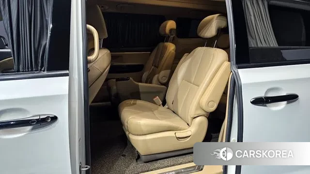 Kia The New Carnival 2019 Белый из Кореи, фото 3