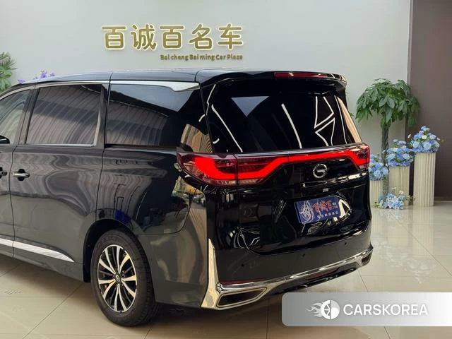 GAC Trumpchi Trumpchi M8 2022 Черный из Китая, фото 3