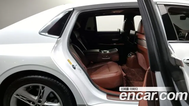 Genesis G90 (RS4) id 2682883 из Кореи 3